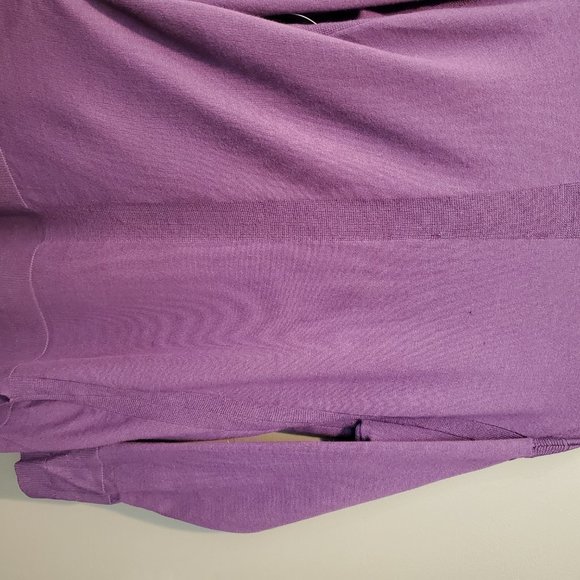 Adorable Plum Cardigan - Picture 4 of 6